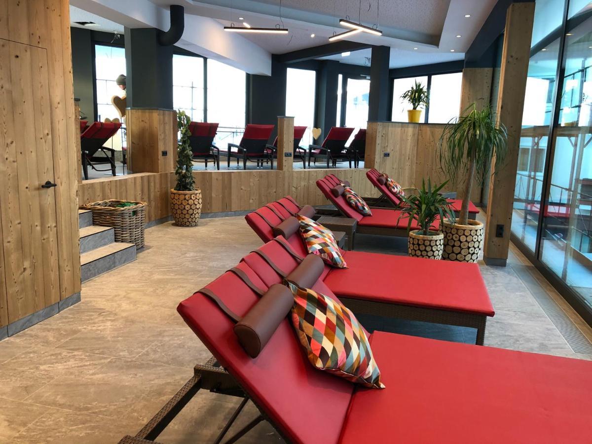 斯托克探险世界酒店 斯拉德明 外观 照片